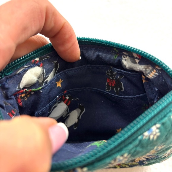 Vera BradleyGreen Paisley Embroider Rooster Inner Lined Penguin Wristlet Wallet - Picture 4 of 14